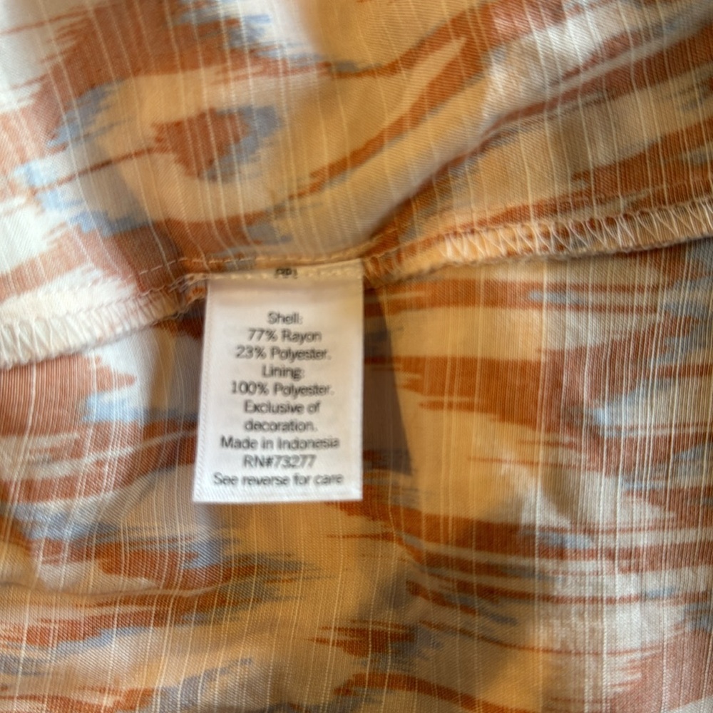 Nine West Hi-Low Women’s Dress. Size Medium. Terracotta, blue, and cream. - Picture 6 of 6